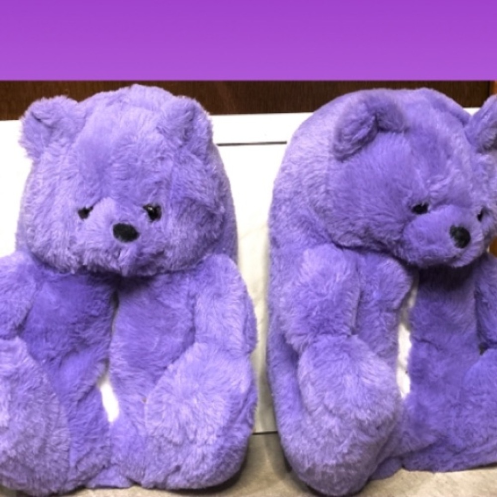 Teddy Bear Slipper , Lavender Colored , one size fits MOST (women 7-11)